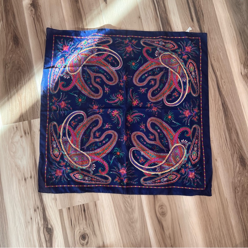 Made in Italy Berkshire Colorful Paisley Scarf